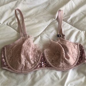 *NEW* ✨GORGEOUS✨ Victoria’s Secret Dream Angels Push-Up w/out Padding